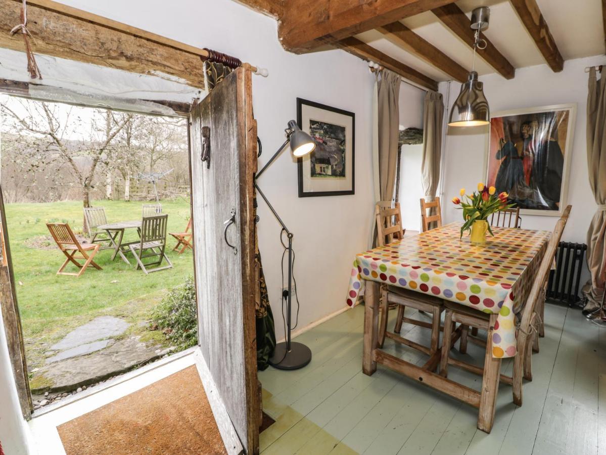 Beudy Dolpebyll Villa Llangadfan Dış mekan fotoğraf