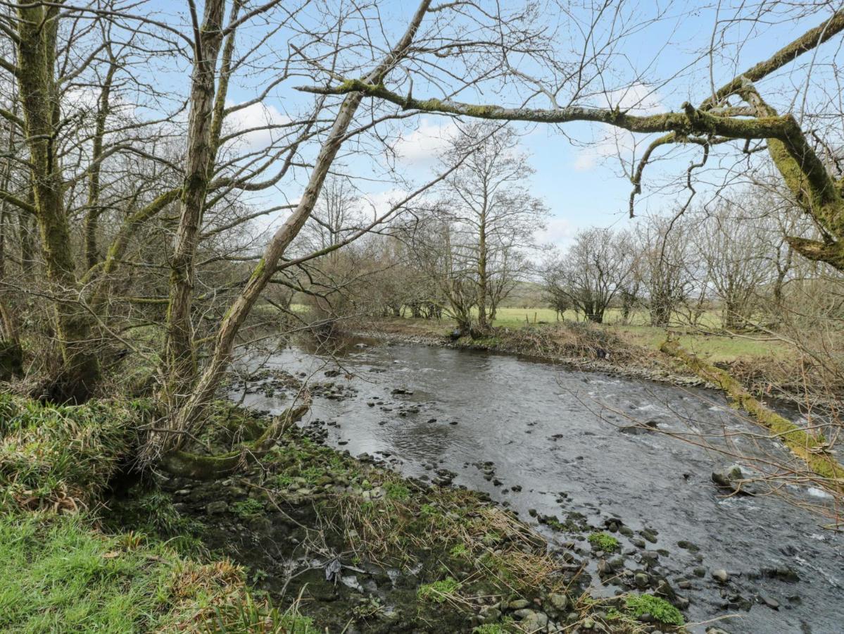 Beudy Dolpebyll Villa Llangadfan Dış mekan fotoğraf